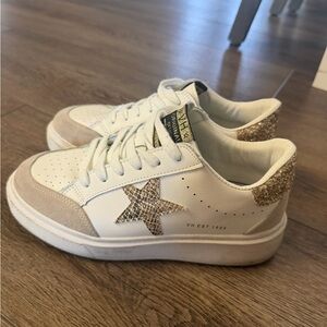 Vintage Havana Sneakers